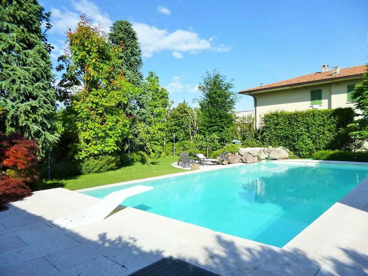 مبيت وإفطار إيزِيو La Casa Di Gabri